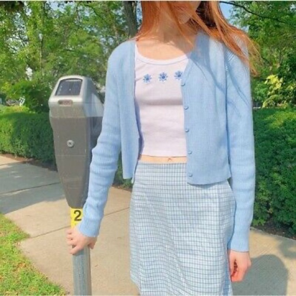 brandy melville light blue shannon cardigan - Picture 3 of 4